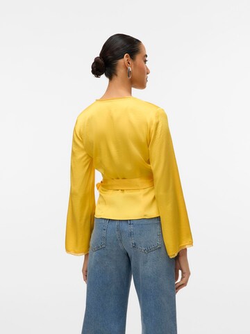 VERO MODA Blouse 'VMSofia' in Geel