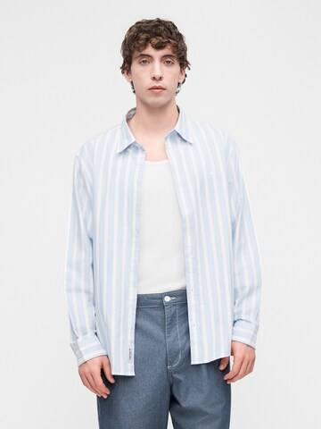 mėlyna Carhartt WIP Standartinis modelis Marškiniai 'Deven': priekis