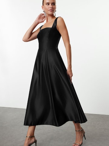 Robe Trendyol en noir