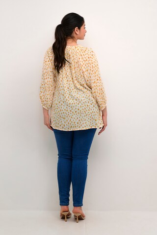 KAFFE CURVE Bluse 'Sigrida' i hvid
