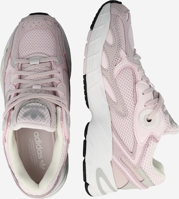 Sneaker low 'Astir' de la ADIDAS ORIGINALS pe roz