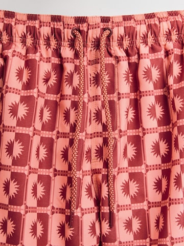Next - Calções de banho em vermelho