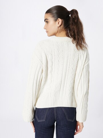 River Island Pullover in Weiß