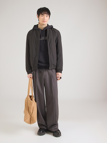 NAPAPIJRI Sweatshirt in Black