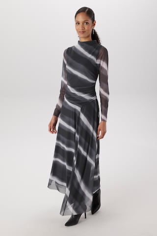 Aniston SELECTED Dress in Black: front