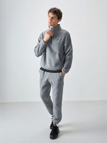 Survêtement Tommy Life en gris