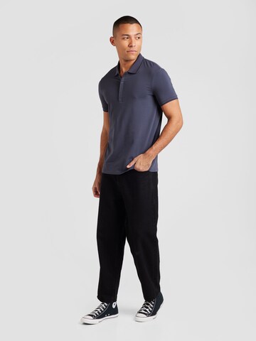 ARMANI EXCHANGE Футболка в Синий