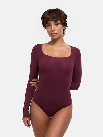 cfab - Body moldeador 'Clean Longsleeve Squareneck Sculpting Bodysuit with String' en rojo