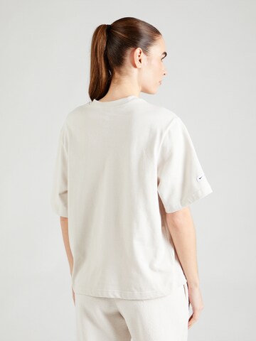 Nike Sportswear Shirt in Beige
