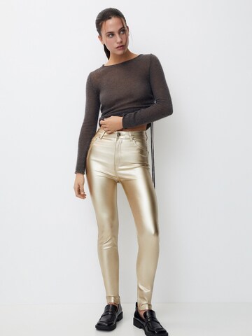Skinny Pantaloni di Pull&Bear in oro
