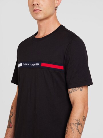 Maglietta di TOMMY HILFIGER in nero
