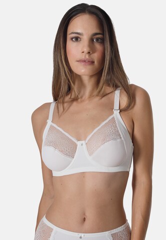 sassa T-shirt BH 'IMPRESSIVE JACQUARD' in Beige