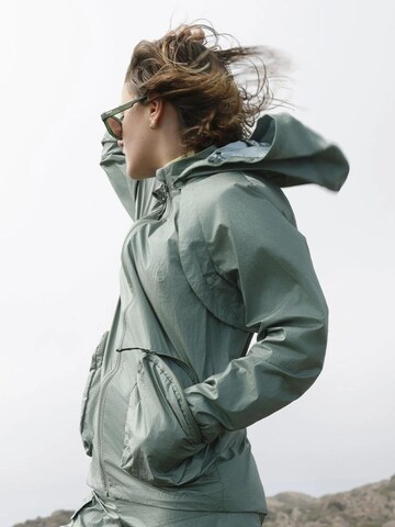 Veste de sport 'Mont Blanc 2-in-1 Jacket' Jelenew en vert