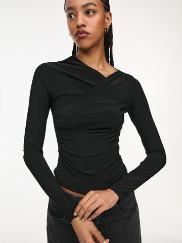 Maglietta di Pull&Bear in nero