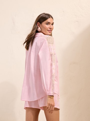 Friends Like These Bluse in Pink