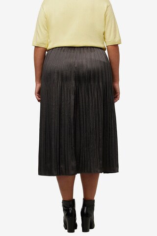 Ulla Popken Skirt in Grey