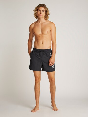 Pantaloncini da bagno di Calvin Klein Swimwear in nero
