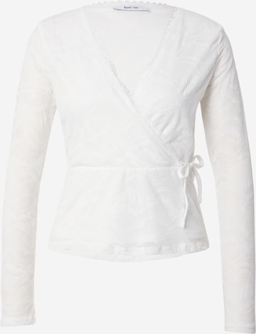 ABOUT YOU Shirt 'Loretta' in White: front