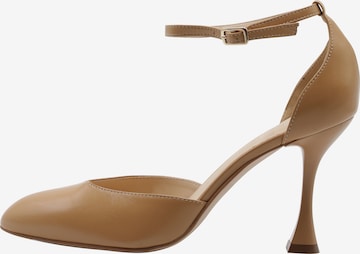 faina Slingback Pumps in Beige: front