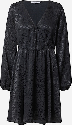 Robe 'Chinara' ABOUT YOU en noir : devant