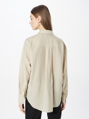 Calvin Klein - Blusa en beige