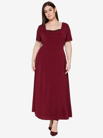 SHEEGO Evening Dress in Red: front