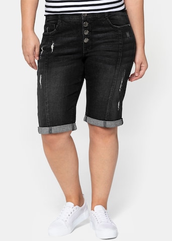 SHEEGO Slimfit Jeans i svart: framsida