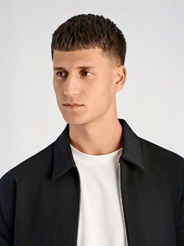Junk de Luxe Between-Season Jacket in Black