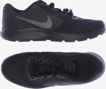 NIKE Sneaker 40 in Schwarz: predná strana