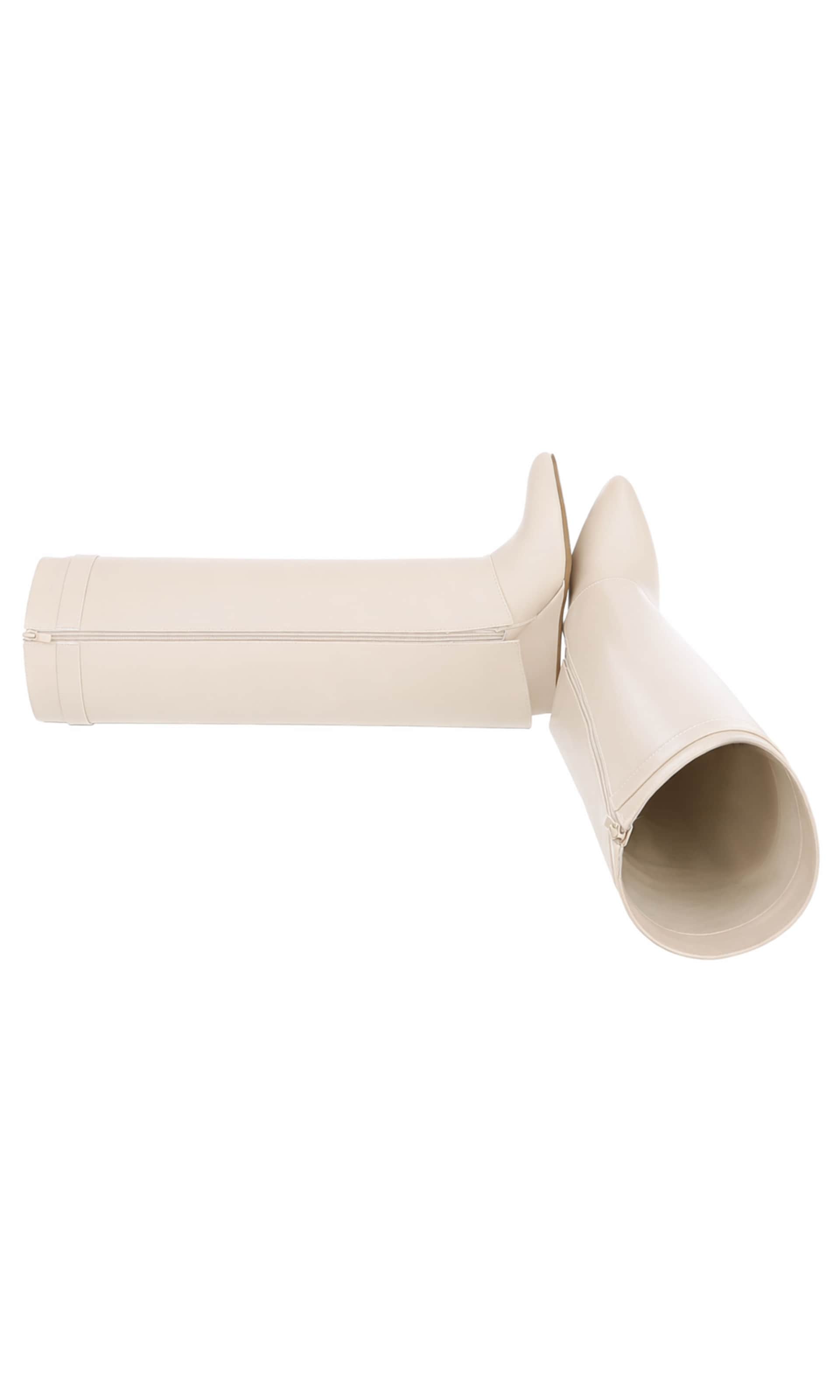 Ital-Design Boots in Beige