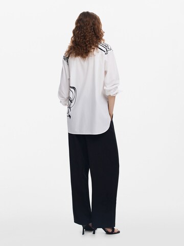 Desigual Blouse in Wit