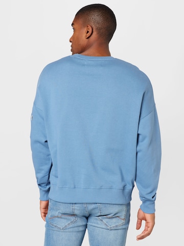 ALPHA INDUSTRIES Sweatshirt in Blau