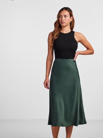 Y.A.S Skirt 'PELLA' in Green: front
