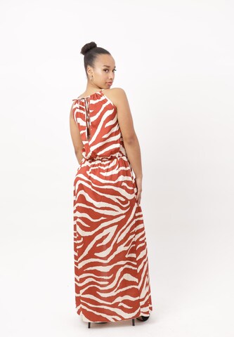 Robe Elara en marron