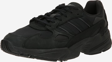 Baskets basses 'Falcon' ADIDAS ORIGINALS en noir : devant