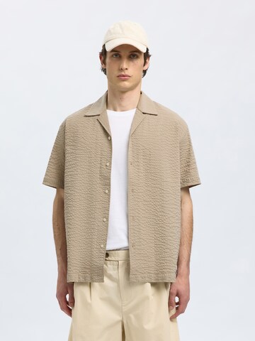 SELECTED HOMME Comfort Fit Πουκάμισο 'SLHAce' σε μπεζ: μπροστά