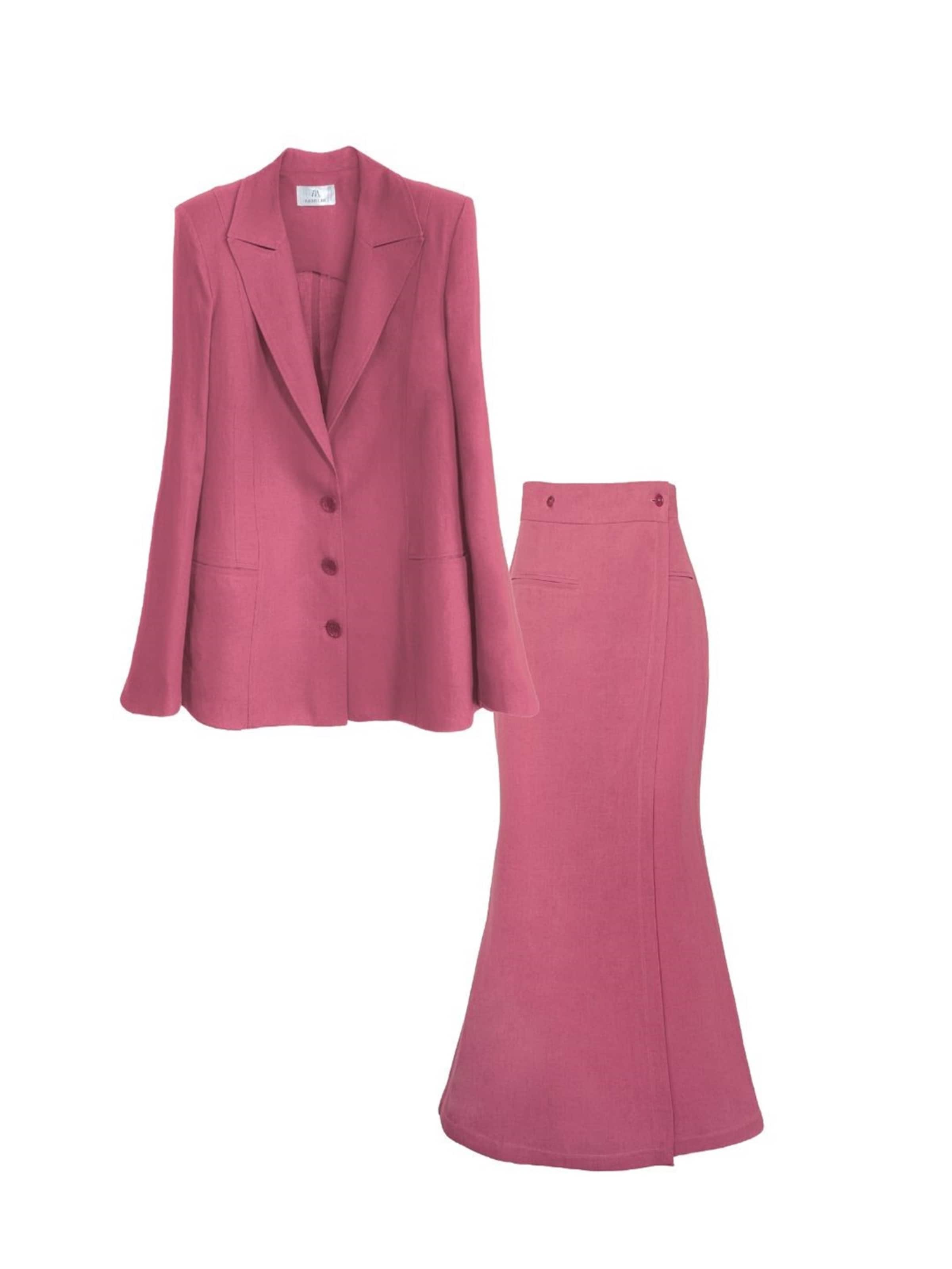 Amarilde Suit in Pink: front