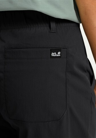 JACK WOLFSKIN Loose fit Outdoor Pants in Black