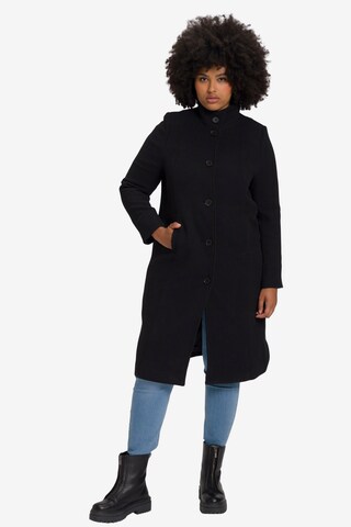 Ulla Popken Winter Coat in Black: front