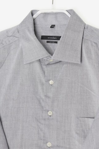 sevensigns Button Up Shirt in L in Grey