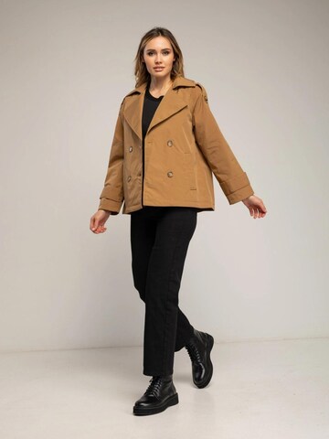 Tantra Between-Season Jacket in Beige