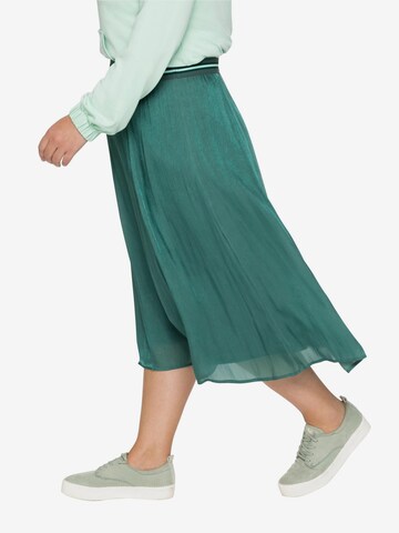 SHEEGO Skirt in Green
