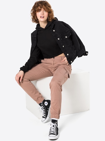 Effilé Pantalon cargo Urban Classics en beige