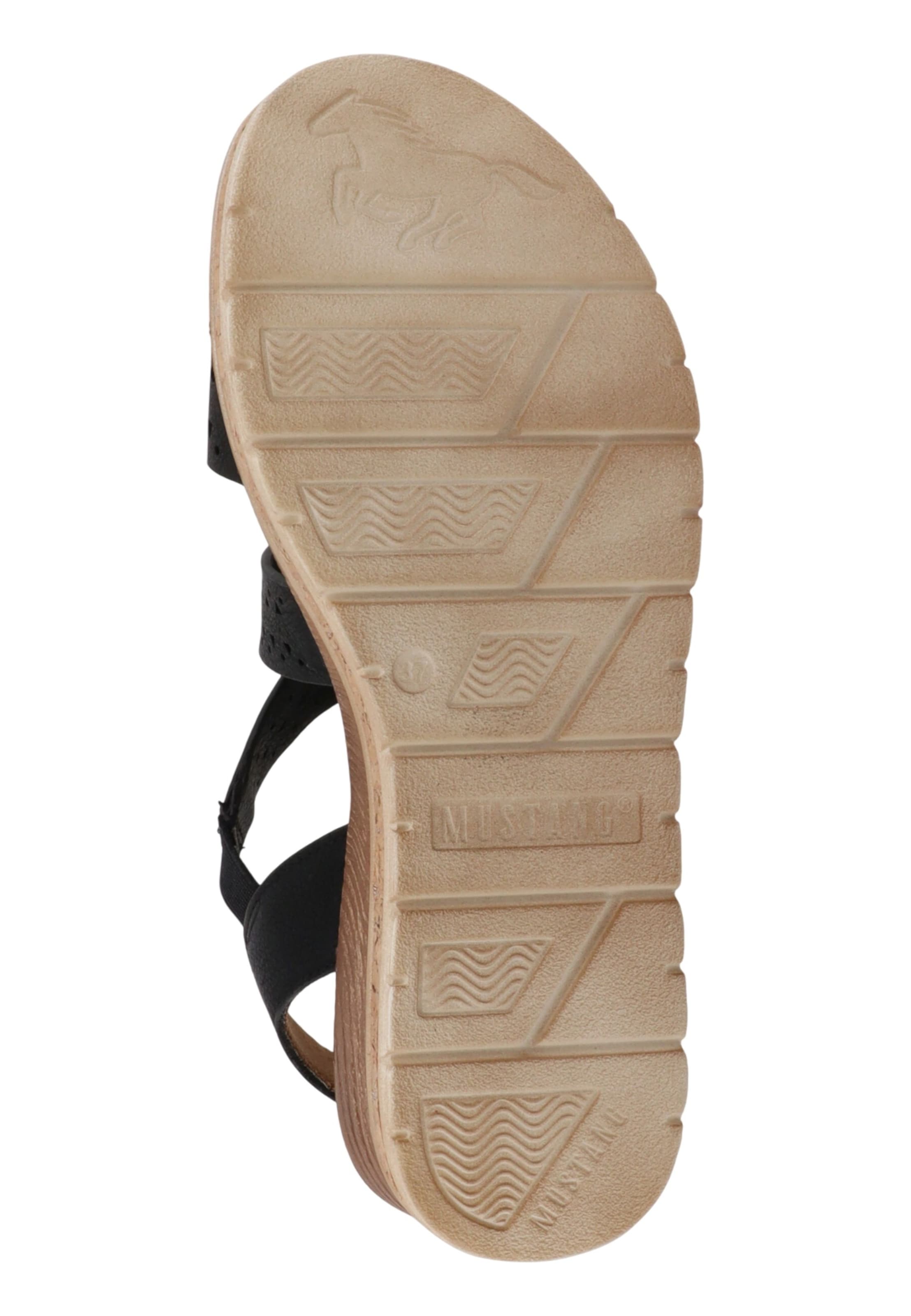 MUSTANG - Sandália em preto