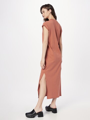 Urban Classics - Vestido en rojo