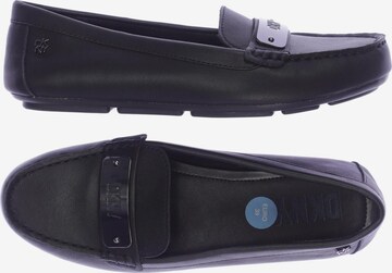 DKNY Flats & Loafers in 39 in Black: front