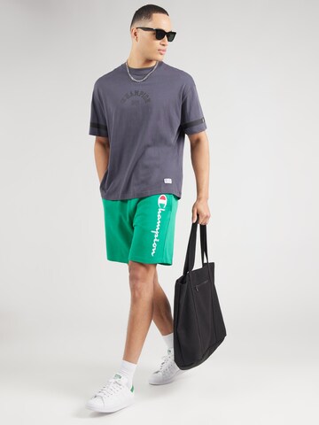 Maglietta di Champion Authentic Athletic Apparel in lilla