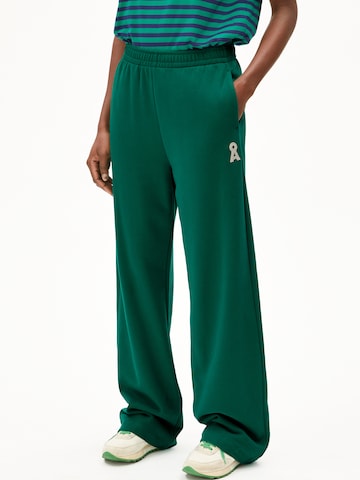 ARMEDANGELS Loosefit Hose ICONIC Å IVAARA SWEATPANT in Grün: Vorderseite