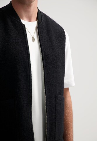 Dstrezzed Weste 'Nils' in Schwarz
