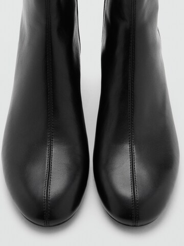 MANGO Ankle Boots 'ERIL' in Schwarz
